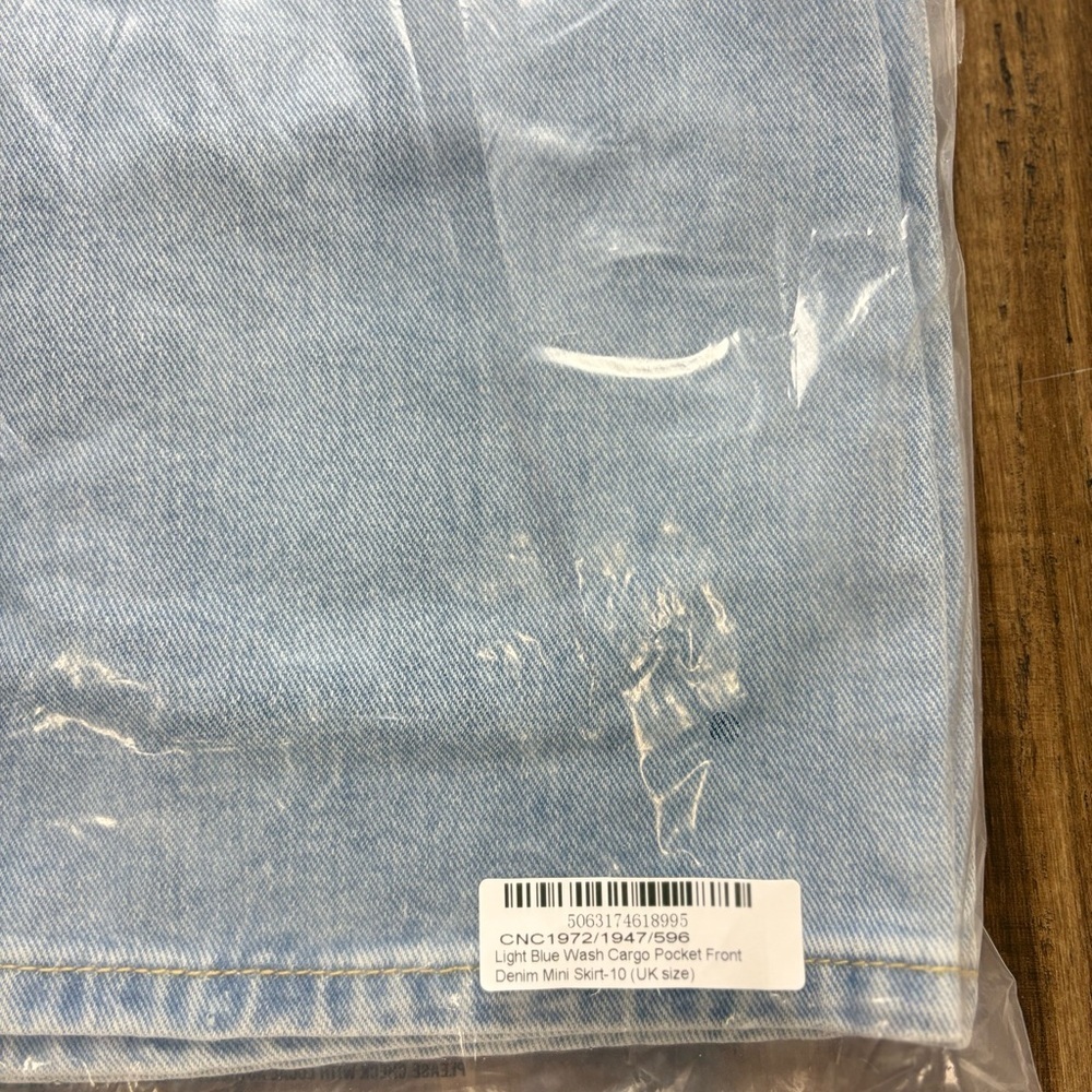 NWT PLT Light Blue Wash Cargo Pocket Front Denim Mini Skirt Y2K micro vintage - Picture 5 of 6